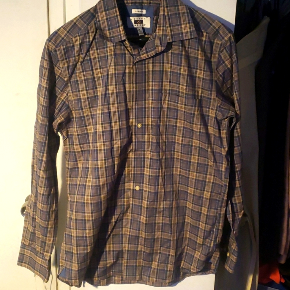 Men's casual button-up plaid tan/green/forest blue
